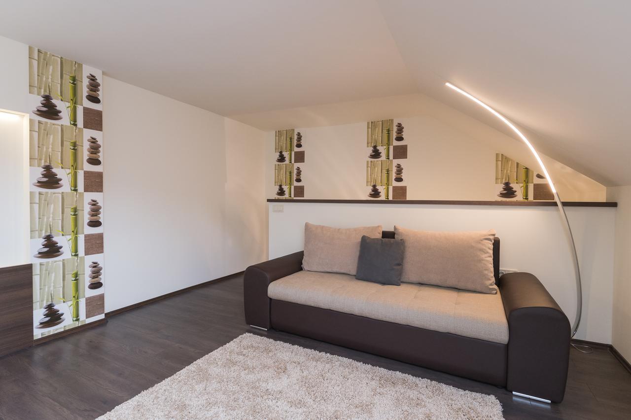 Aranyudvar Apartman Еґер Екстер'єр фото